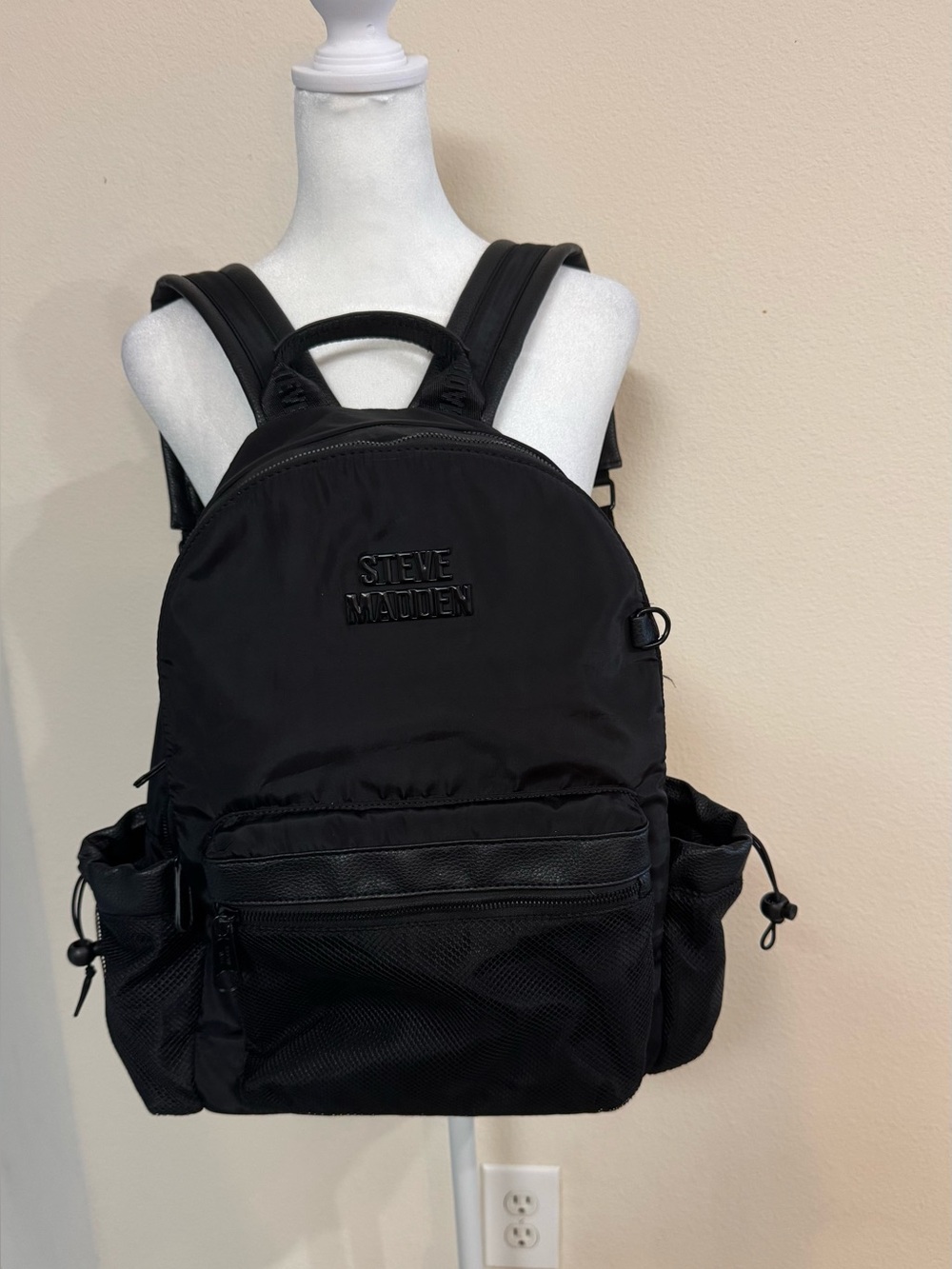 Steve Madden Black Nylon Men's Backpack with Front Pocket